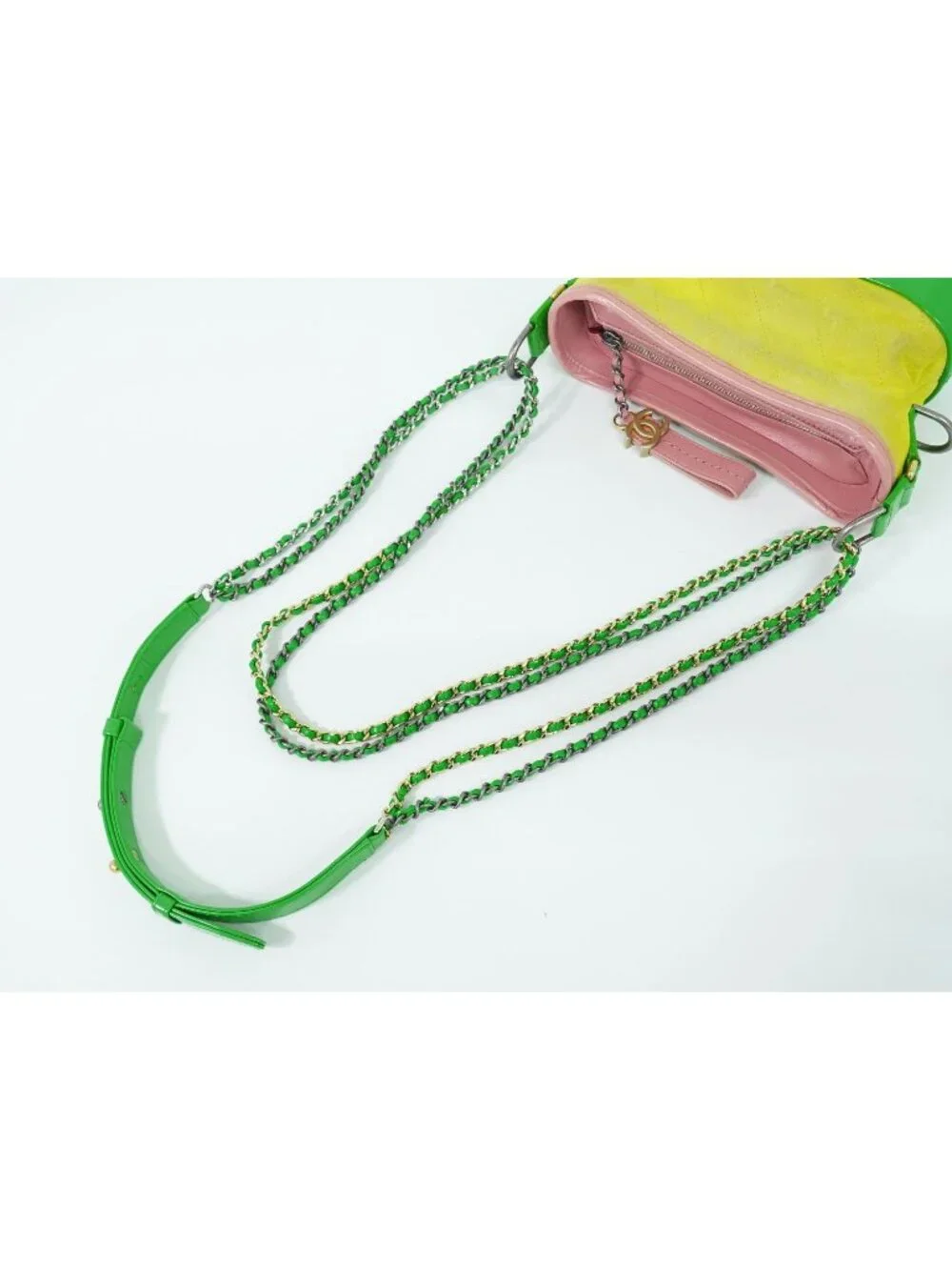 Chanel Gabriel de Small Hobo Chain Shoulder Bag Suede Leather Yellow Green